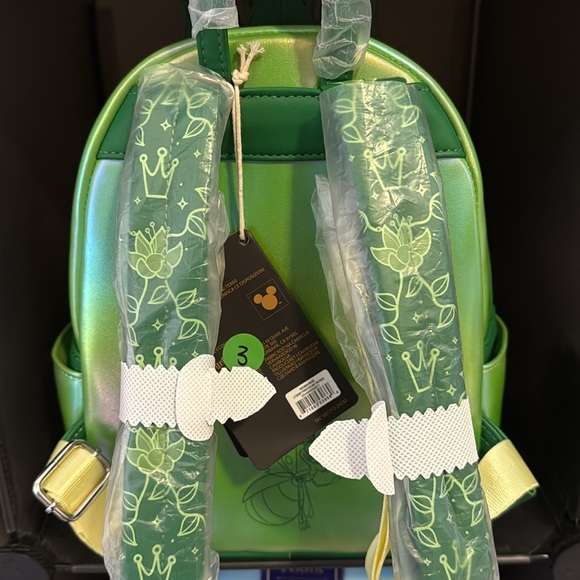 Disney Loungefly Tiana Iridescent Backpack - Picture 2 of 3